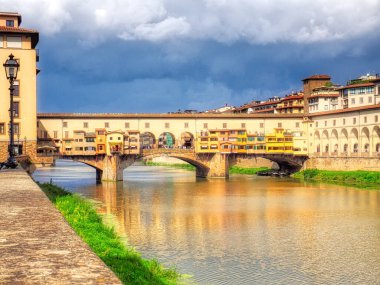 Floransa 'daki Ponte vecchio, İtalya