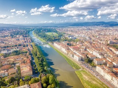 Floransa, o gün insansız hava aracından çekilen panoramik görüntüyü kuvvetlendirdi