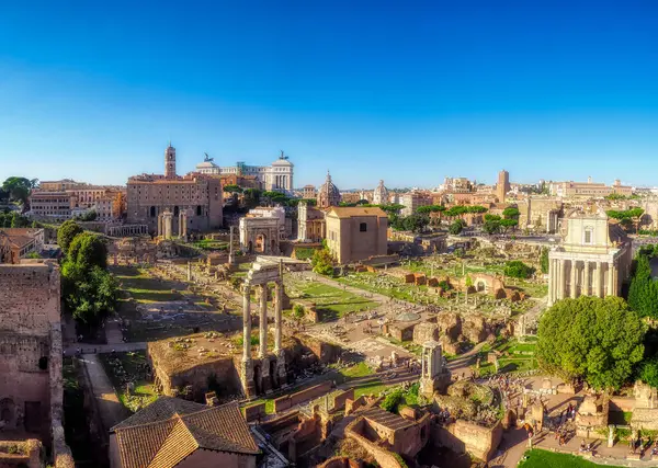 Roma Forumu 'nun gündüz hava görüntüsü, Roma, İtalya