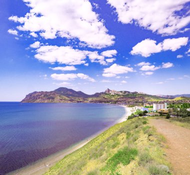 Güneşli bir günde Seacost Köyü