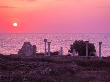 Günbatımında Antik Hersonlar