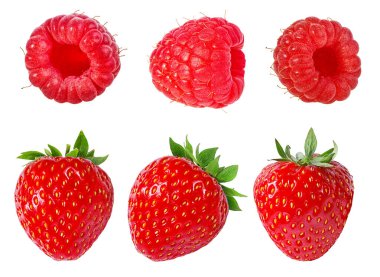  Beyaz arka planda izole edilmiş çilek ve ahududu.