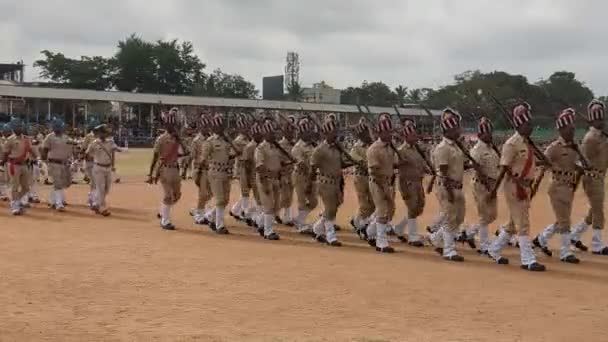 Stadion Davangere Karnataka Augustus 2023 Politie Parade Politie Maart Verleden — Stockvideo