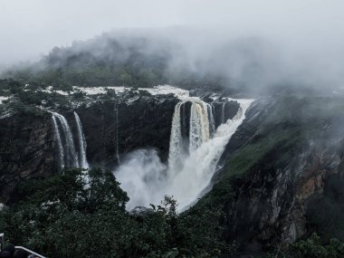 Jog Falls Güzelliği, Karnataka - Büyüleyici Sisli Dünyaca Ünlü Şelaleler