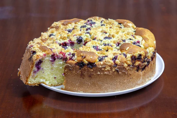 Geleneksel Brezilya üzümlü keki 