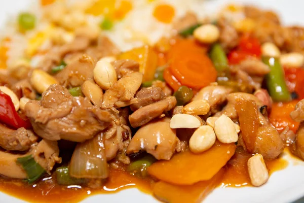 Oosterse Geruite Kip Traditionele Chinese Keuken — Stockfoto