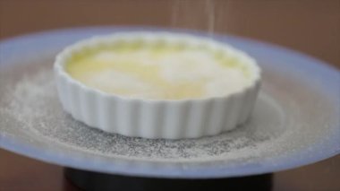 Seçici odak ve ince ayrıntı geleneksel Crme brle
