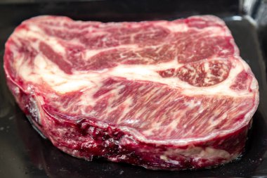 Wagyu bifteği, dünyanın en pahalı ve yumuşak Japon bifteği. mermer et