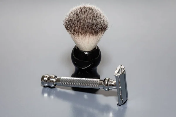 Vintage Razor Shaving Brush Isolated Plain Background — Stock Photo, Image