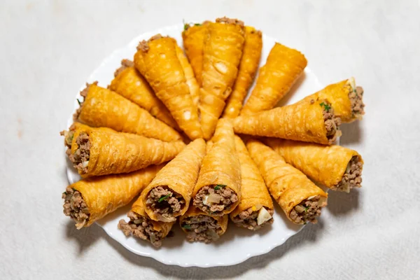 Snack Tradicional Para Fiestas Conocido Como Canudinho Tatu Tail Relleno —  Fotos de Stock