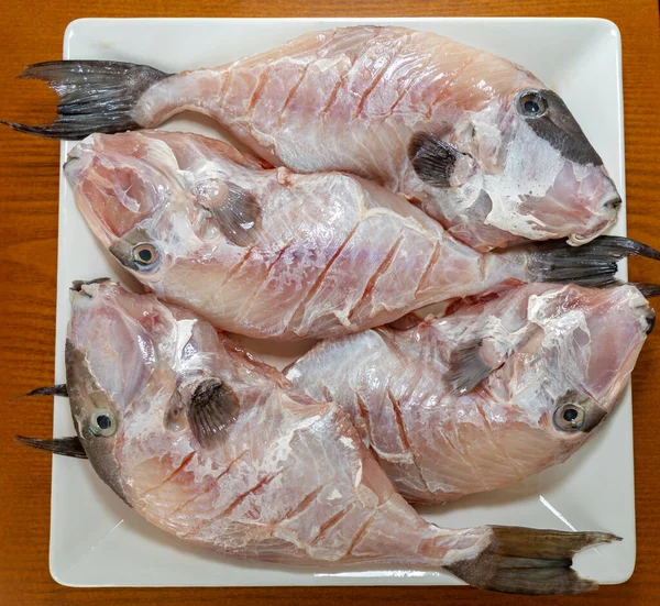 Pesce Pero Pulito Stagionato Balistes Capriscus Pesce Tipico Della Costa — Foto Stock