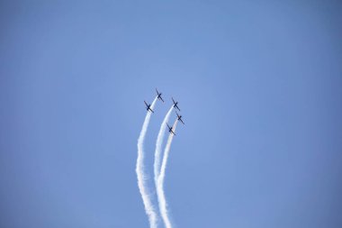 3 Super Tucano A-29 Turboprop uçağından oluşan geleneksel Brezilya Duman Filosu