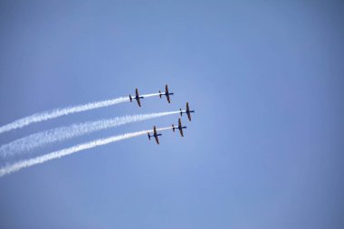 3 Super Tucano A-29 Turboprop uçağından oluşan geleneksel Brezilya Duman Filosu