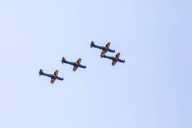 3 Super Tucano A-29 Turboprop uçağından oluşan geleneksel Brezilya Duman Filosu