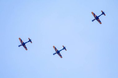 3 Super Tucano A-29 Turboprop uçağından oluşan geleneksel Brezilya Duman Filosu