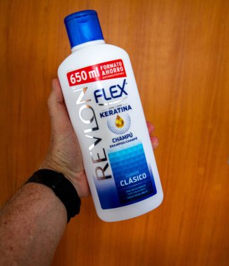  Revlon Esnek İspanyol Şampuanı