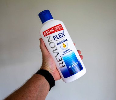  Revlon Esnek İspanyol Şampuanı