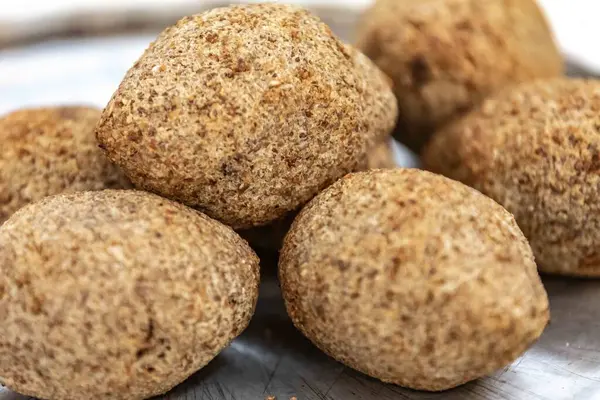 En geleneksel ve otantik Suriye Lübnan Arap kibbesi.