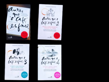  Japon yazar Toshikazu Kawaguchi 'nin 