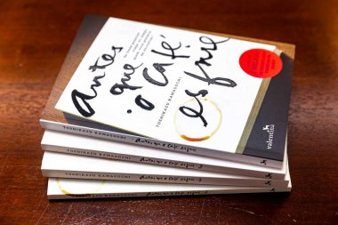  Japon yazar Toshikazu Kawaguchi 'nin 