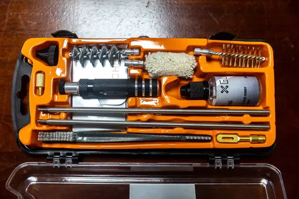 12 kalibrelik pompalı için temizlik ve bakım seti