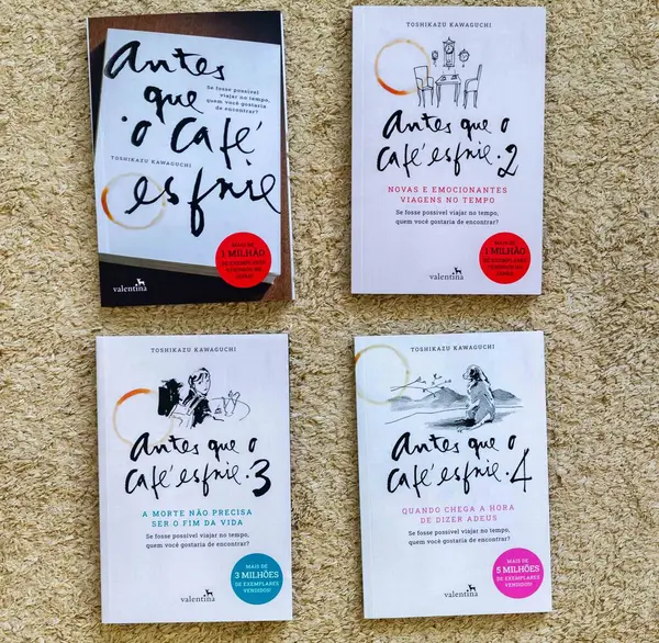  Japon yazar Toshikazu Kawaguchi 'nin 