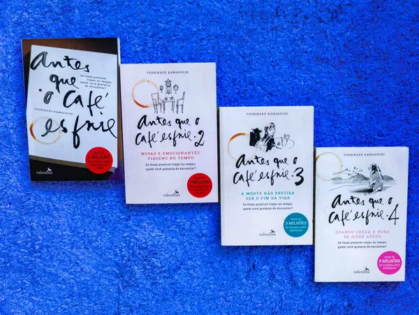  Japon yazar Toshikazu Kawaguchi 'nin 