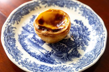 Pastel de Belm olarak bilinen en geleneksel ve ikonik Portekiz kremalı turtası.
