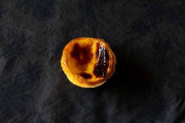 Pastel de Belm olarak bilinen en geleneksel ve ikonik Portekiz kremalı turtası.