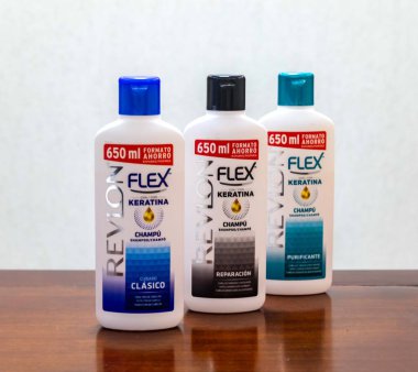 Brezilya, 13 Nisan 2025, Revlon Flex Klasik İspanyol Şampuanı
