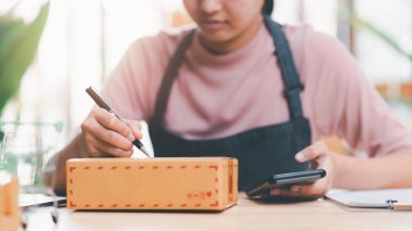 Startup or small business entrepreneur,Make a note of the delivery address from the customer,order management in online stores, shopping on the internet,Selling online on the Internet,SME,e-commerce