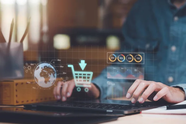 Startup or small business entrepreneur,Check sales and check business growth reports,order management in online stores,shopping on the internet,Selling online on Internet,SME,shipping boxes,e-commerce