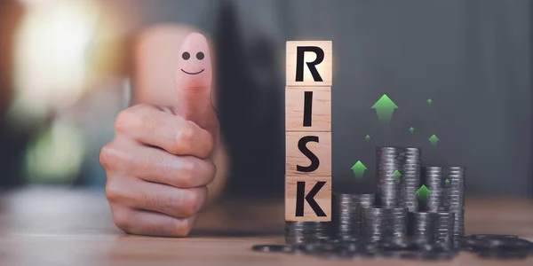 Financial risk management concept ,Business Investment Feasibility Assessment ,protection of business interests ,business risk analysis ,Decisions on Business Opportunities ,investment growth