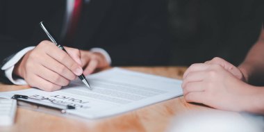 Risk yönetimi ve sigorta kavramları, Finansal Yönetim, Yatırımlar, Sağlık, Potansiyel iş yatırım yardımlarının önlenmesi ve değerlendirilmesi, hayat sigortası, ailenizi korumak 