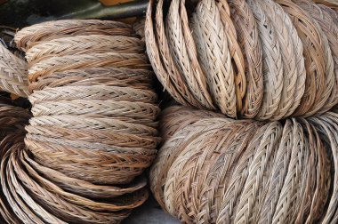 Bir halat yığınını kapat