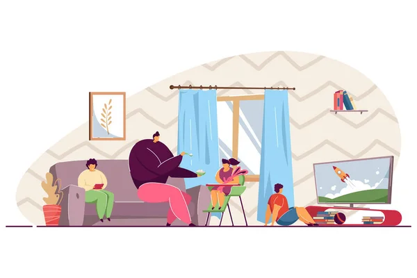 家人一起呆在家里 父亲给他的女婴喂食 儿子看电视 母亲坐在沙发上 在客厅里看书平面矢量插图 父母身份 子女概念 — 图库矢量图片
