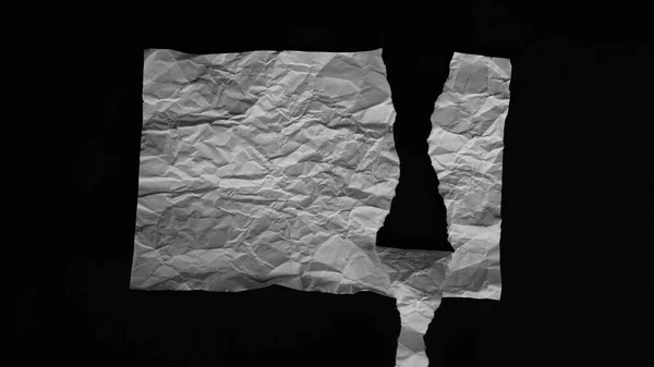 Yırtık Kağıt Siyah Arkaplan Üzerine Beyaz Yırtık Kağıt — Stok fotoğraf