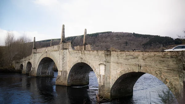 Viejo Puente Piedra Histórico Agua Fluye Bajo Puente — Foto de Stock