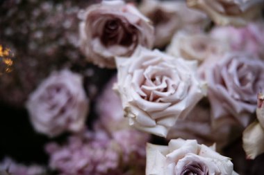 Güzel düğün buketi pembe ve beyaz 