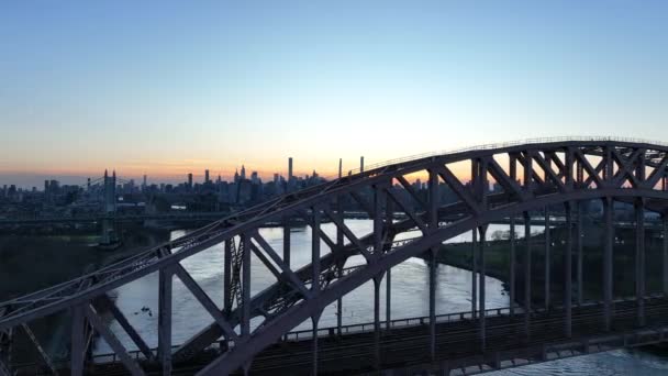 Tramonto Aereo Drone View Nyc Skyline River Bridge — Video Stock