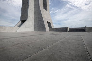 Park için boş beton zemin. Soyut dış mimari arkaplanının 3d görüntülenmesi.