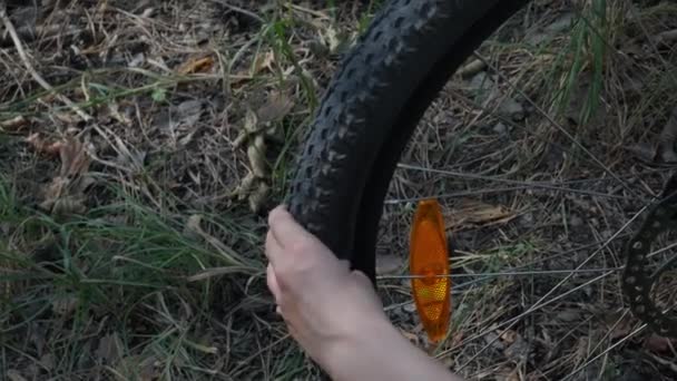 Checking Pressure Chamber Womans Hand Squeezes Wide Tread Mountain Bike — Stock Video