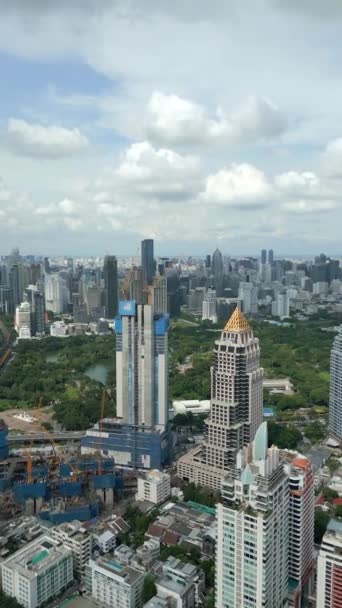 Luftaufnahme Der Innenstadt Und Des Lumpini Parks Bangkok Thailand — Stockvideo