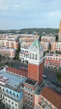 Phu Quoc Adası, Vietnam 'daki Sunset Town' ın hava manzarası.