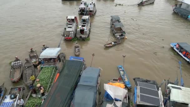 Плавучий Рынок Цай Ран Дельте Меконга Вьетнаме — стоковое видео