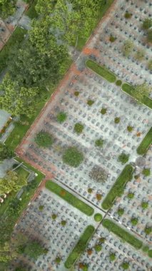 Cu Chi, Vietnam 'daki savaş mezarlığı. Havadan
