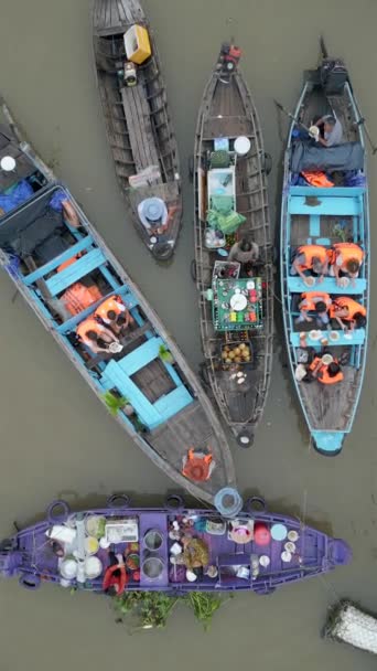 Плавучий Рынок Цай Ран Дельте Меконга Вьетнаме Популярные Туристы — стоковое видео