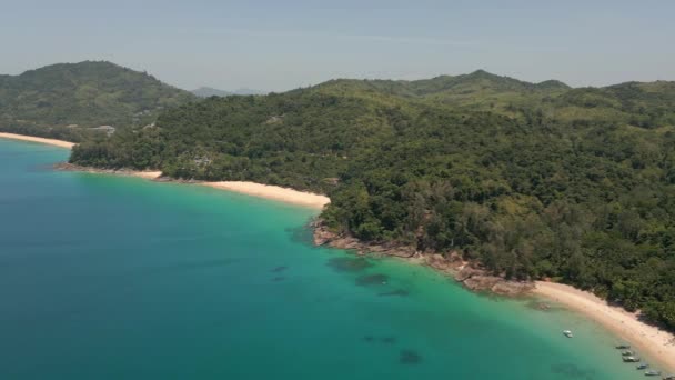 Aerial View Tropical Coastline Turquoise Waters White Sand Beaches Traditional — Stock Video