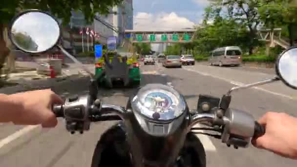 Hiperlapso Conducción Motocicletas Tráfico Por Carretera Bangkok Tailandia Pov — Vídeos de Stock