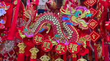 Çin Yeni Yıl Kutlamasında Ejderha Madalyası.